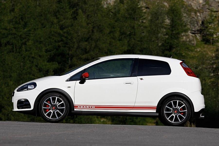  Fiat Grande Punto Abarth 2007 года  (фото 48 из 67)